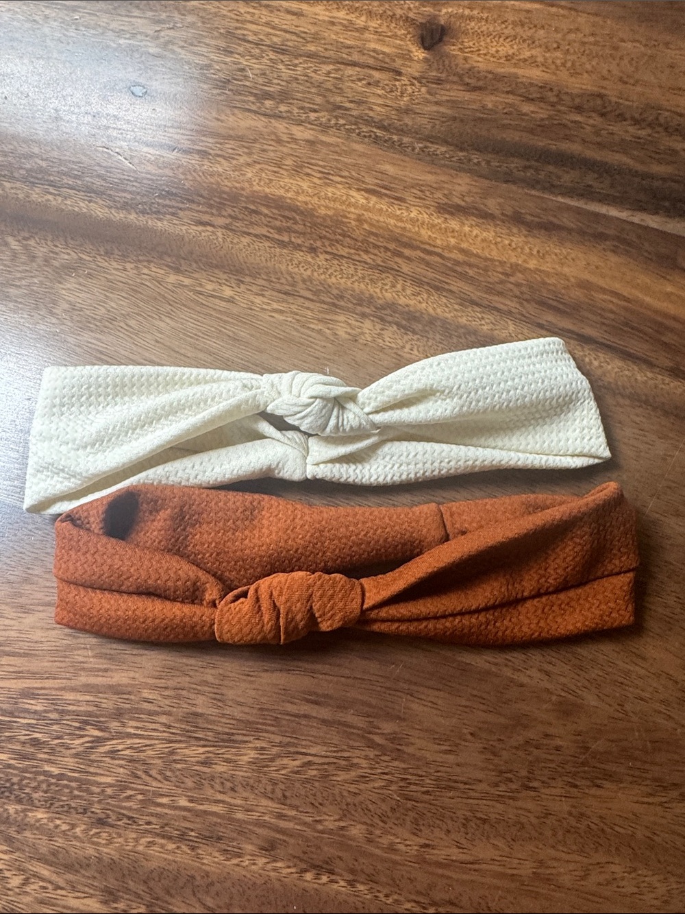Two-Pack Knot Headbands in Cream and Rust for Women